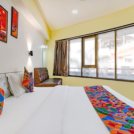 Fabexpress White House - Nr Midc Khargar Hotel Koparpada Bagian luar foto