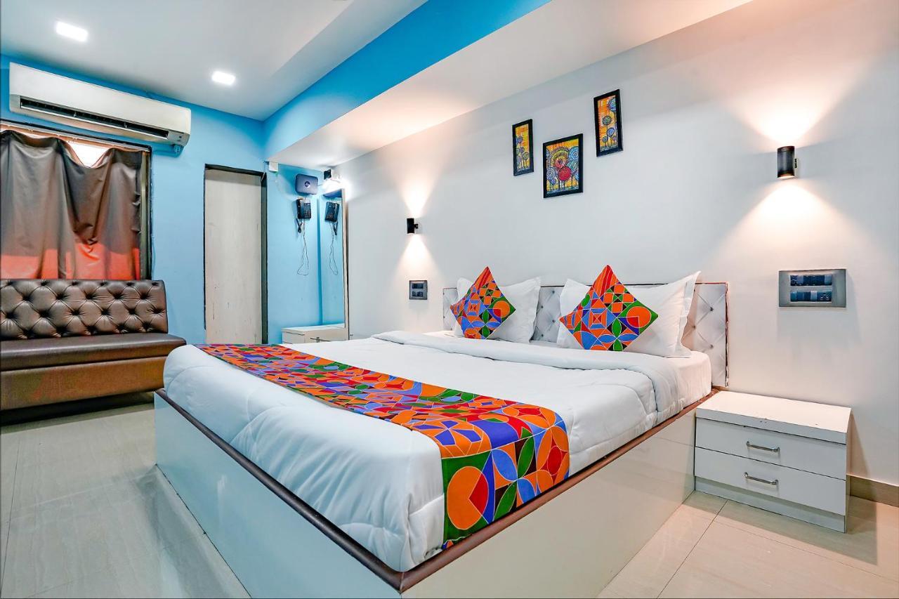 Fabexpress White House - Nr Midc Khargar Hotel Koparpada Bagian luar foto